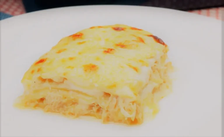 Lasagne di pollo con salsa bianca