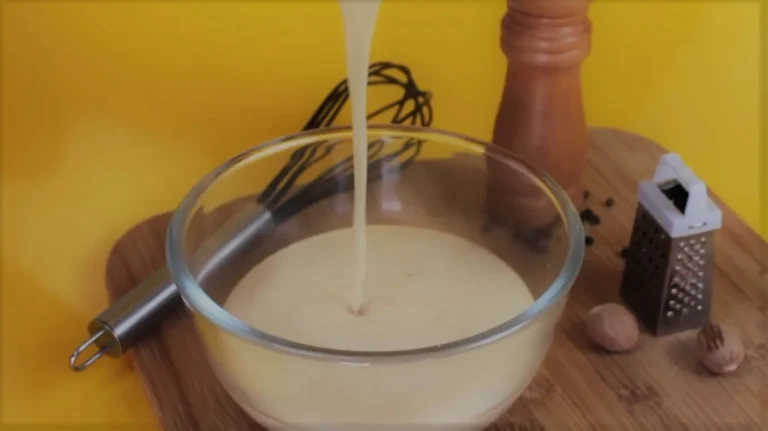 Salsa Bianca per Lasagne (Semplice e Facile)