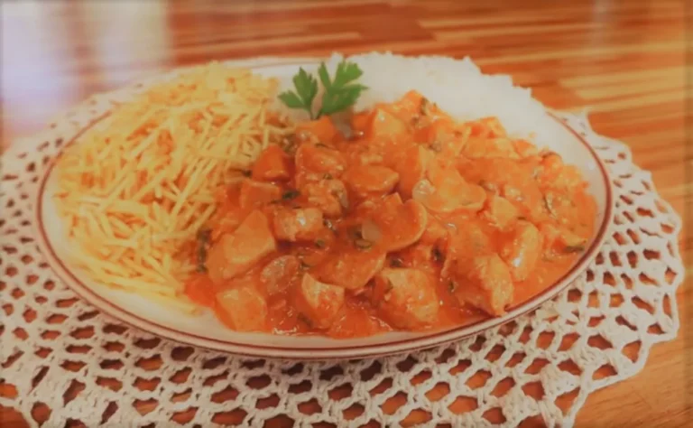 Semplice pollo alla Stroganoff