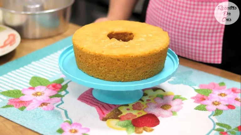 Torta Miracolo Senza Uova e Latte (Semplice e Facile)