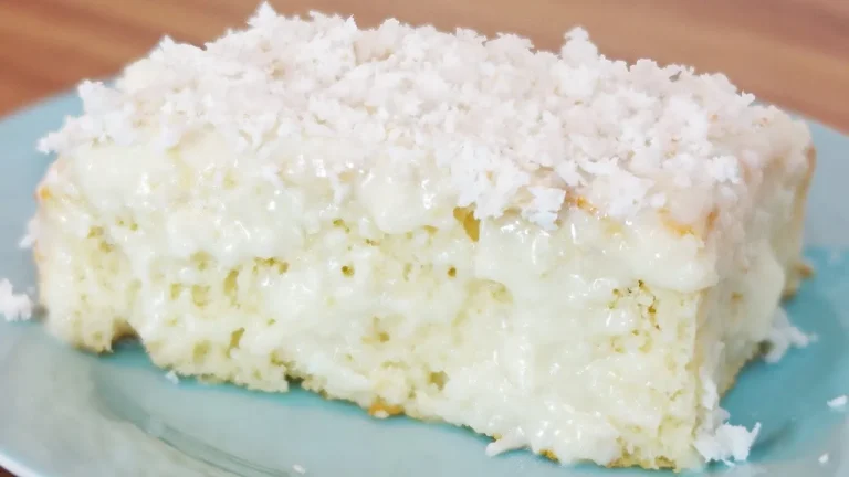 Torta Glassata al Cocco