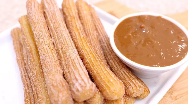 Churros con Dulce de Leche
