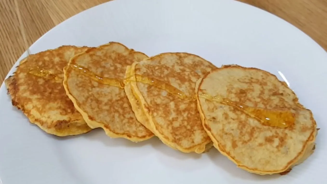 Pancake (sostituto del pane) per una sana colazione
