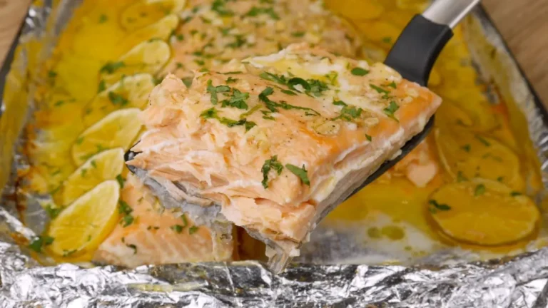 Salmone al Forno con Burro e Limone